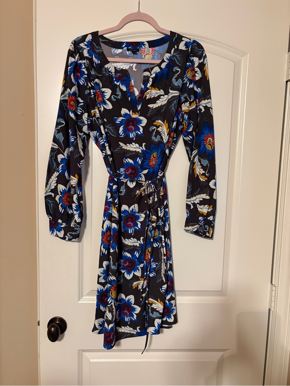 Ann Taylor Factory Dress Floral Wrap-Style  (top of back to hem 38”)